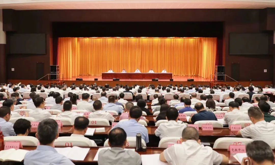 全区组织工作会议召开 刘宁出席并讲话