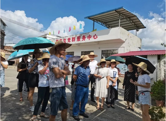 “头雁”书记外出学习先进基层治理经验.png