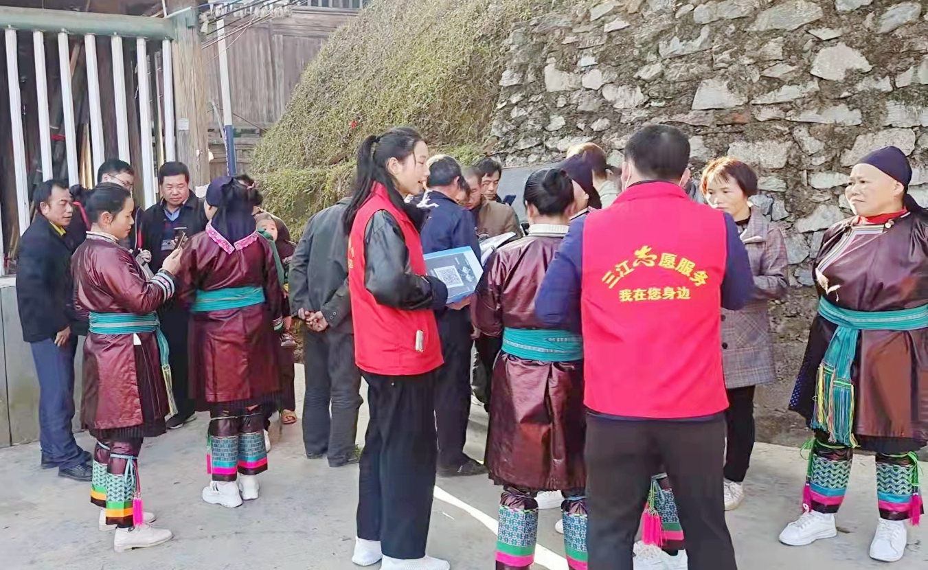 良冲村志愿服务图片.jpg